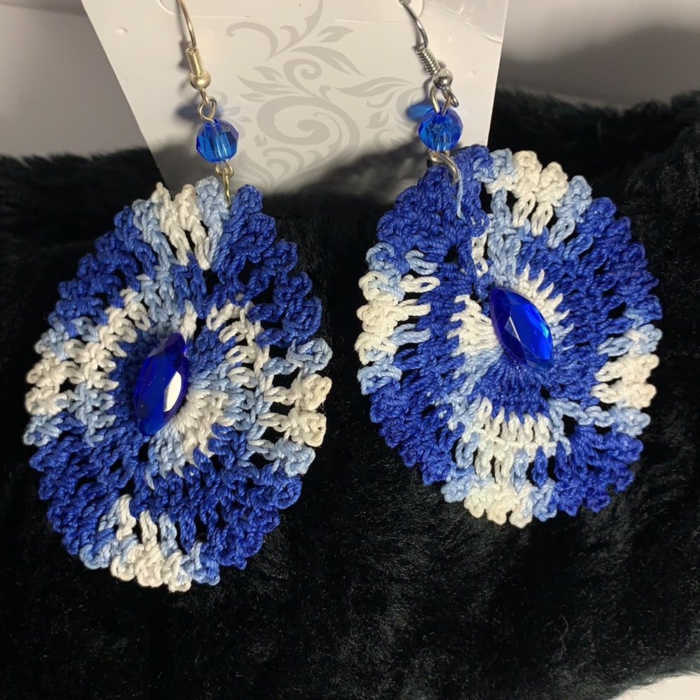 🌸🌸🌸 Blue sunshine Crocheted earrings🌸🌸🌸